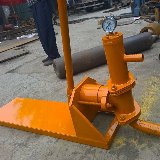 炎泰黄色手动注浆机 防水堵漏填缝灌浆机活塞泵 挤压泵 冷弯机