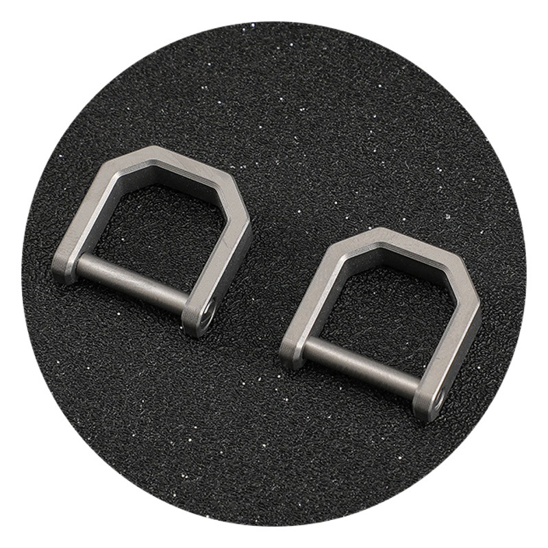 Mini hebilla de herradura de aleación de titanio con destornillador llavero de coche al aire libre al por mayor hebilla en forma de D portátil multifunción