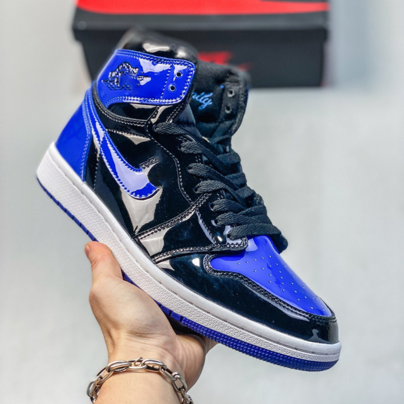 High-Quality Joe 1 Patent Leather Blue High-Top Retro Basketball Shoes Aj1 North Carolina Blue Comfortable Casual Sports Shoes for Men and Women
