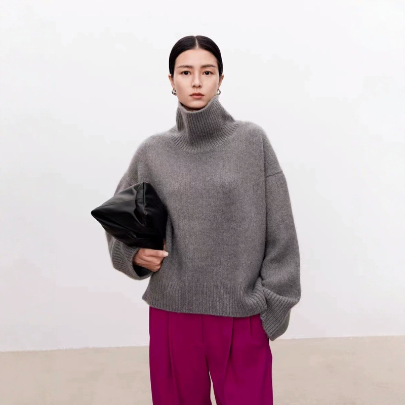 Autumn and Winter Wool Sweater for Women, High-Neck Pullover, Thickened Oversized Wool Sweater, Loose and Lazy Style, Suitable for Layering Autumn and Winter Wool Sweater for Women, High-Neck Pullover, Thickened Oversized Wool Sweater, Loose and Lazy Style, Suitable for Layering