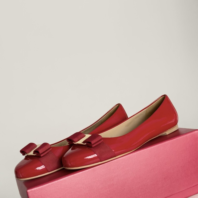 High Version Sf Spring New Red Wedding Shoes Round Toe Comfortable Bow Flats Thick Heel Flats Patent Leather French Women's Shoes