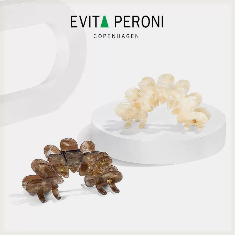 Evita Peroni/Evita Elegant Flower Shark Clip DB1 Ослепительно коричневый Ослепительно золотой Белый Ледяной зеленый