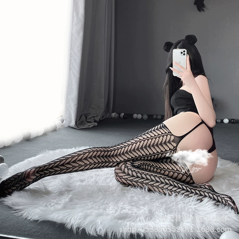 情晓夜 Sexy suspender one-piece socks black silk fishnet stockings long tube women pure size slim and hot net stockings W09