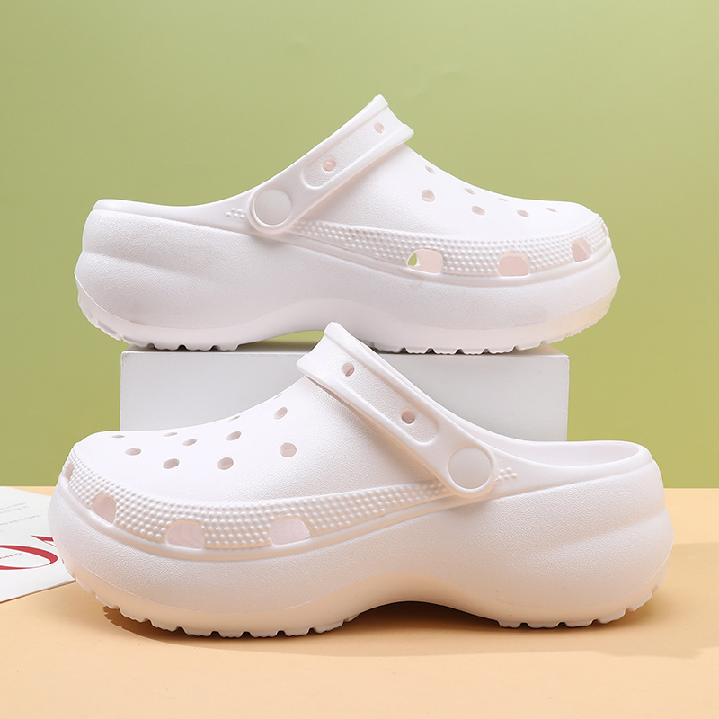 New Cloud Hole Shoes Women's Summer Outer Wear Thick Sole Slippers Increased 4cm Non-slip Wear-resistant Deodorant Camping Sandals