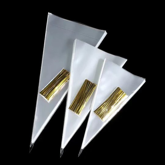 In stock opp triangle bag transparent flat pocket cellophane candy bag holiday party gift packaging bag disposable