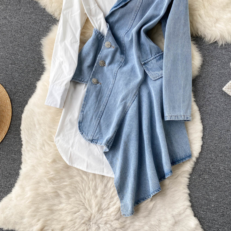 2024 봄과 가을 새로운 불규칙한 긴 소매 셔츠 바느질 데님 기질 튀김 거리 원피스 여성 디자인 감각 틈새