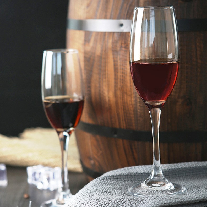 Spot al por mayor proceso de corte en frío taza de champán taza de tulipán taza de vino blanco de alto valor impresión de logotipo de taza de vino de burbujas