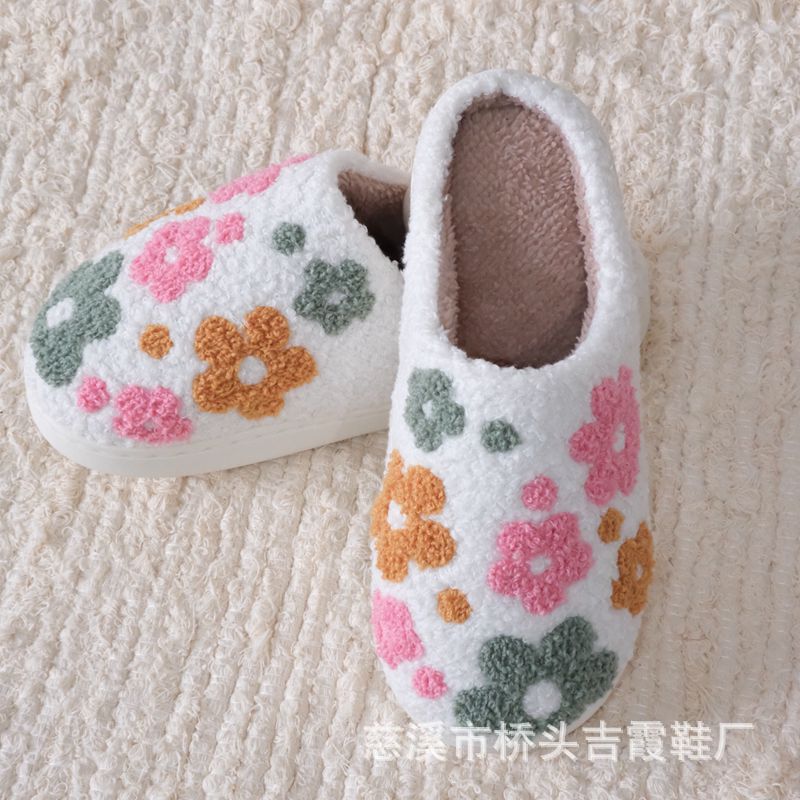 Cross-Border Three-Color New Flower Cotton Slippers for Couples, Men and Women, Autumn and Winter Home Use Teddy Plush Slippers Towel Embroidery
