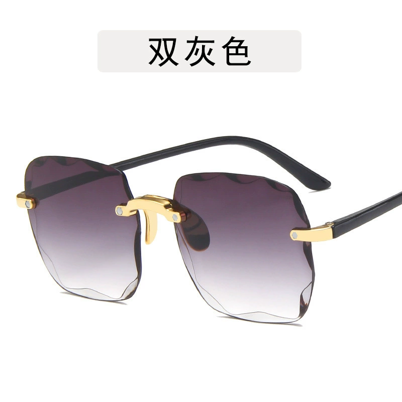 Sunglasses Retro solar-powered, European style, fashion trend, lightweight 0.148 kg
