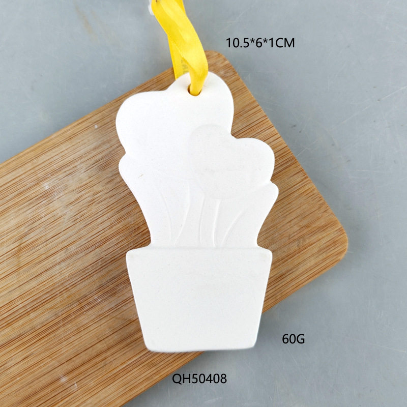 Colgantes de cerámica navideños personalizados estrella de cinco puntas casa en blanco blanco cruz en blanco taza ovalada manzana en blanco, etc.