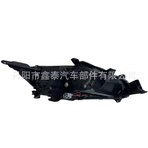 Suitable for Mitsubishi TRITON L200 19 low-profile headlight turn signal fog lamp headlight auto parts