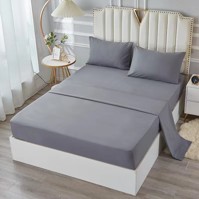 Amazon Venta caliente llanura completa poliéster cepillado de cuatro piezas ropa de cama conjunto de sábanas sábana ajustable funda de almohada ropa de cama