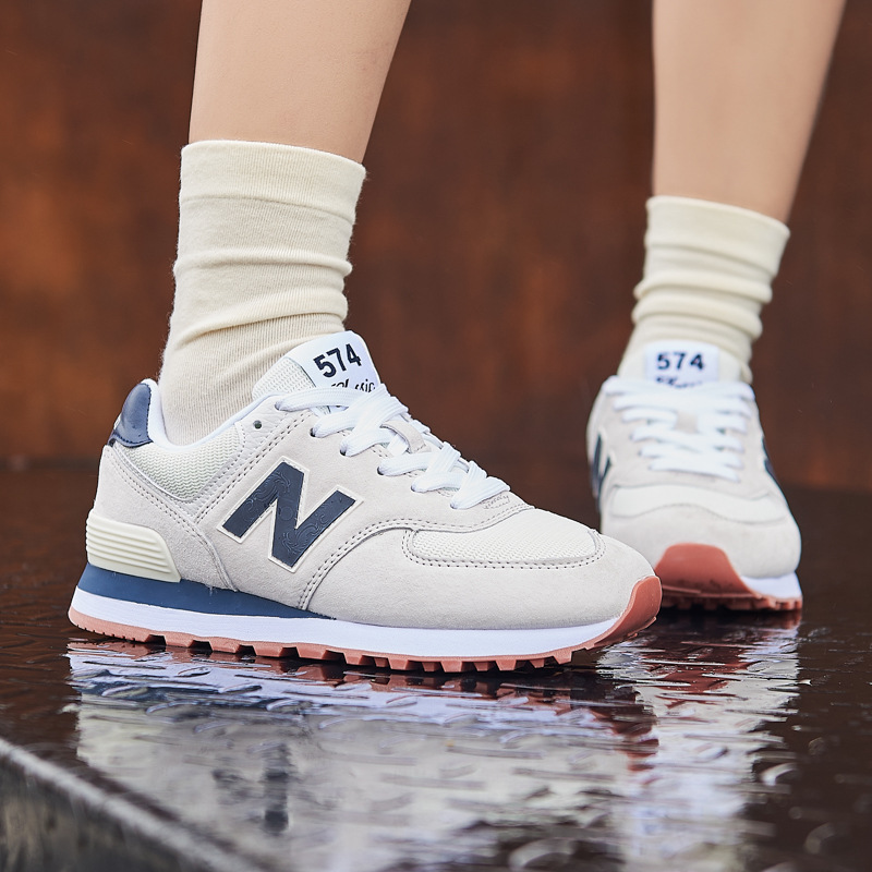 574m 화이트 블루