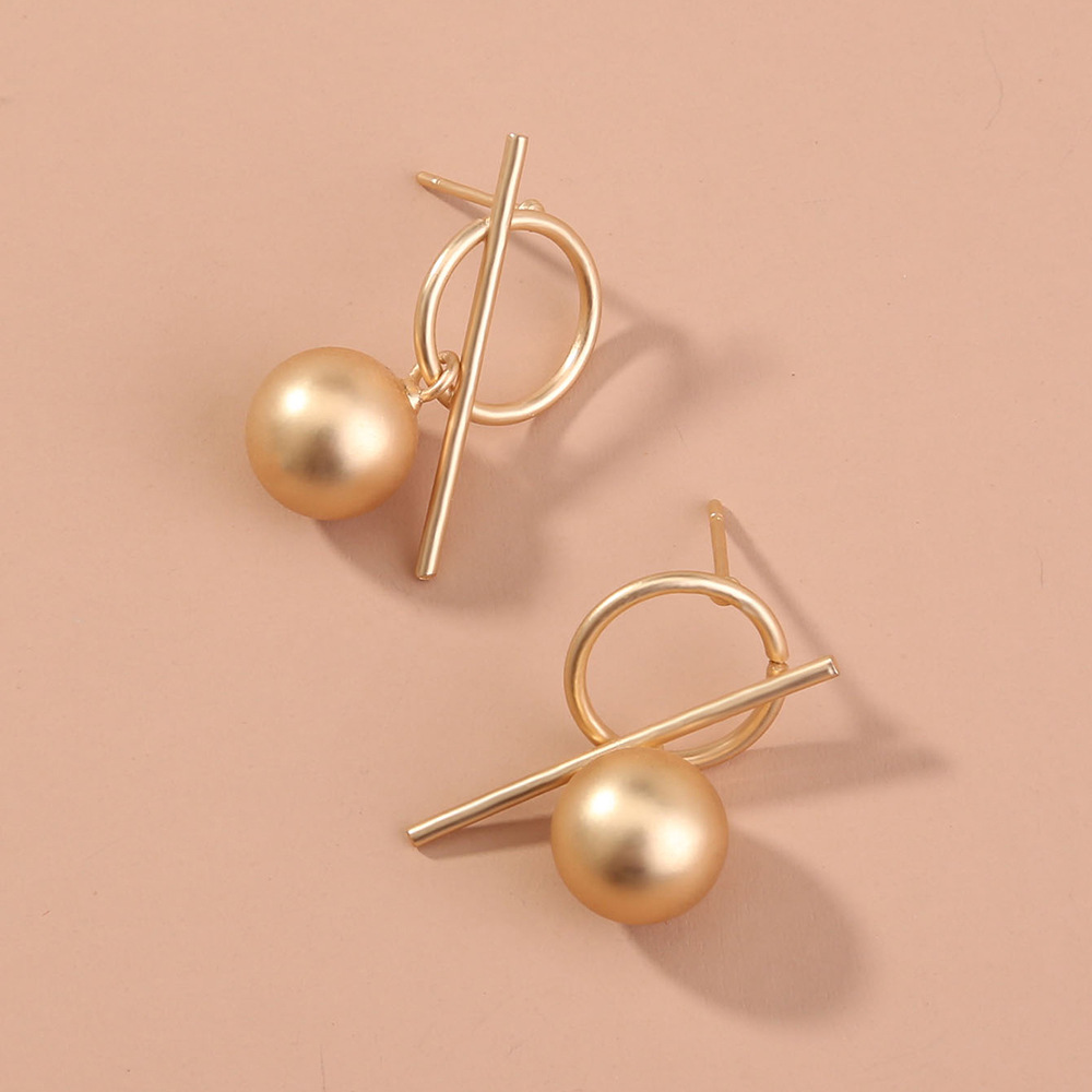 Retro Matte Texture Simple Geometric Alloy Earrings Women display picture 4