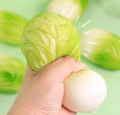 抖音新作 ストレス解消 野菜白菜型 ふわふわで柔らかく、素早く反発する ニッケルレザー製 ニッケルレザー製のストレス解消グッズ