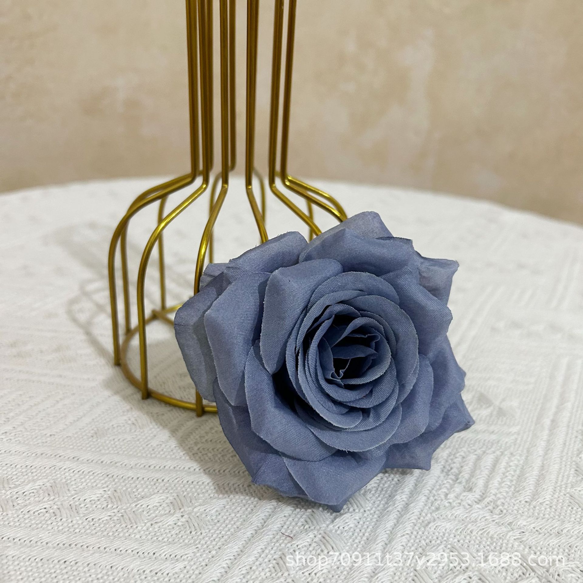 다이아몬드 로즈 헤드 헤이즈 블루