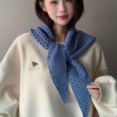 柔软针织镂空三角巾女装饰披肩围巾秋冬时髦百搭薄款围脖保暖领巾