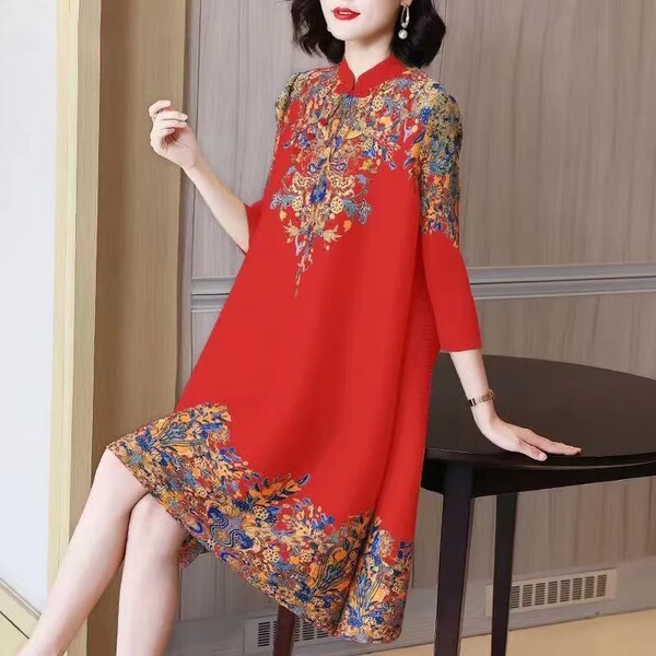 Spring retro cheongsam