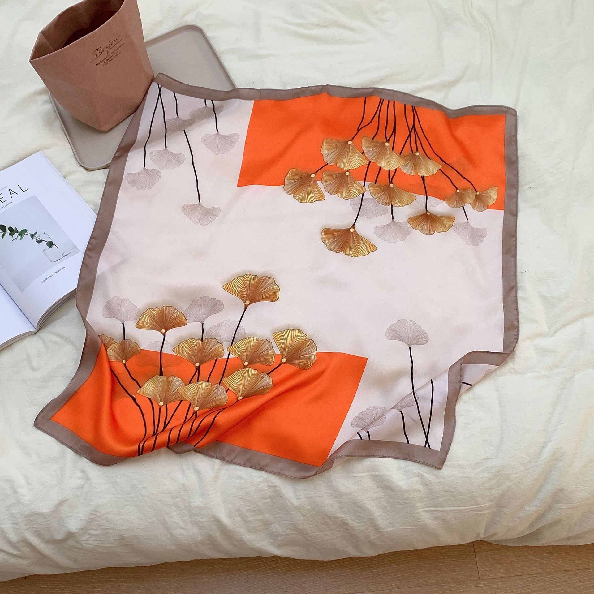 Women's Gender Women's Elegant Business Color Block Ginkgo Leaf Polyester Printing Silk Scarves