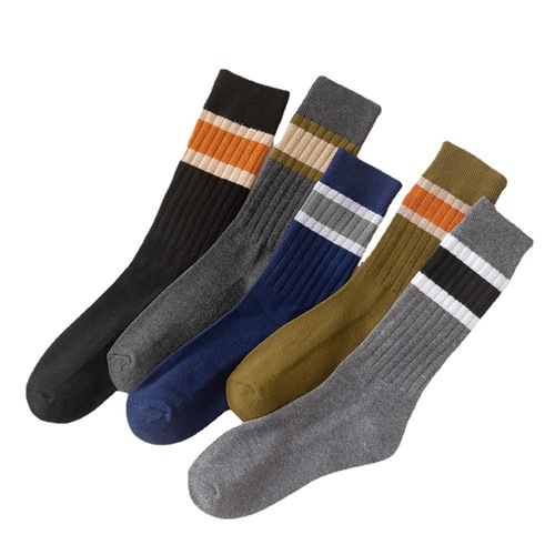 Socks for men in autumn and winter thickened mid-tube men's socks Japanese horizontal striped socks sole terry men's new trendy stockings