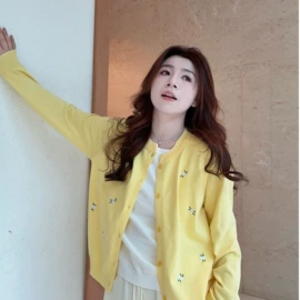 大码针织衫;女式针织衫;大码连衣裙