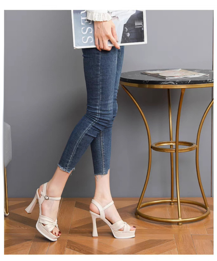 Women's High-Heeled 2024 Summer New Style High-End Chunky Heel Sandals With Waterproof Platform And Single Strap Buckle_vogvips.com