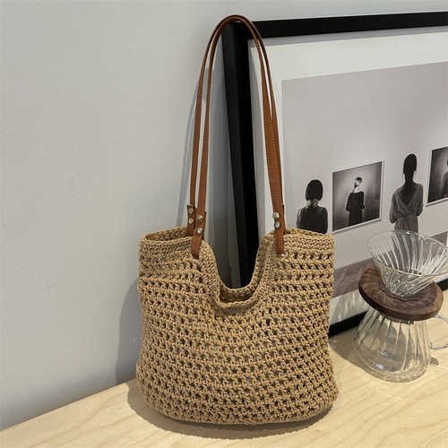 Large Capacity Leisure Windproof Bag for Women, 2025 Versatile Single Shoulder Beach Vacation Sandbag Woven Commuter Tote
