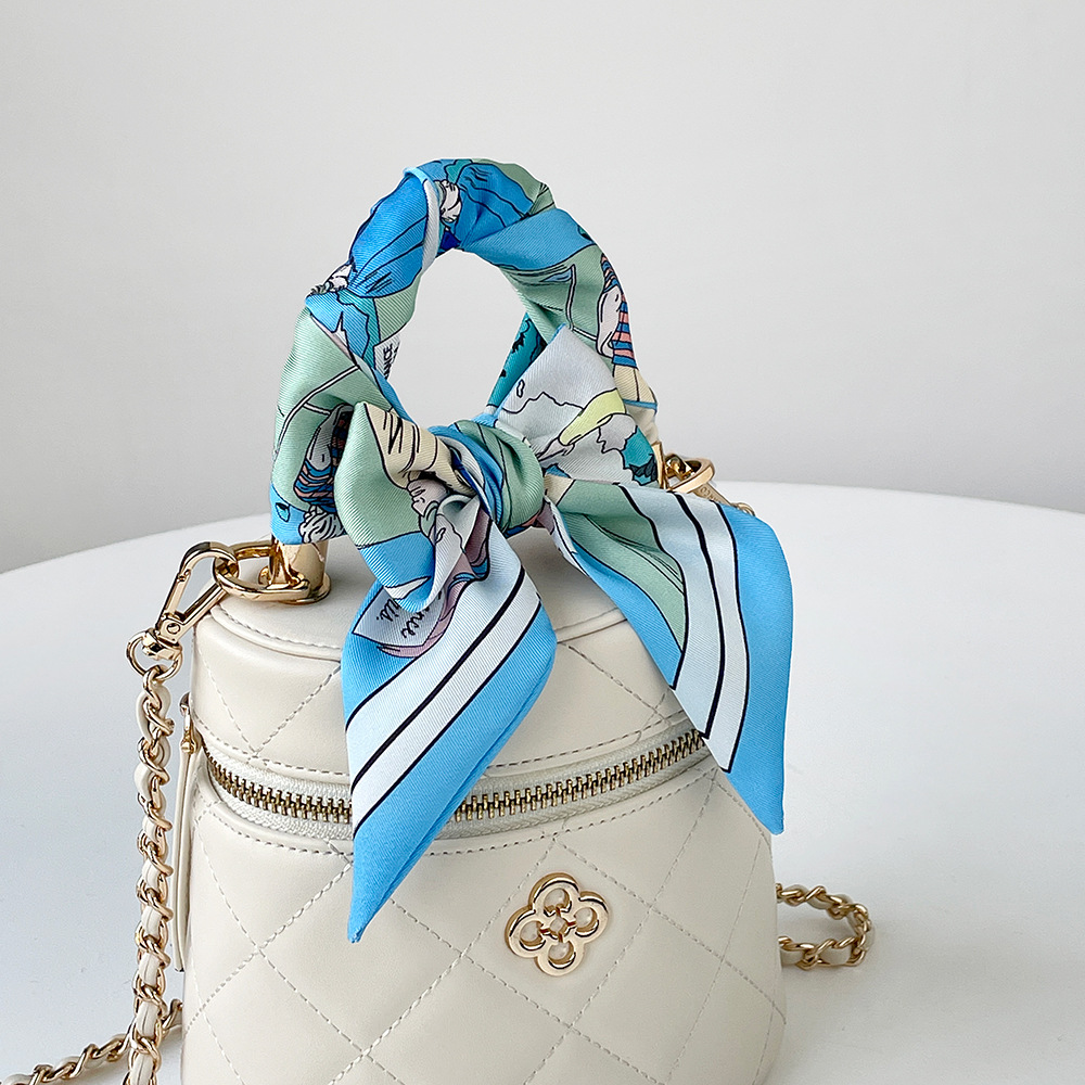 Women's Elegant Retro Printing Bag Satin Silk Scarf display picture 15