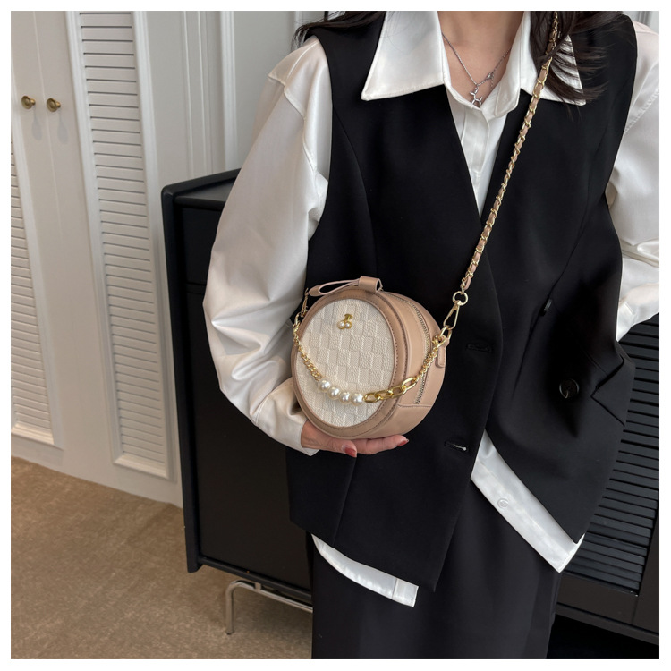 Women's Small Pu Leather Lattice Cherry Streetwear Pearls Zipper Crossbody Bag display picture 9
