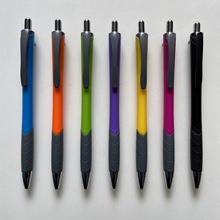 厂家定制生产欧美畅销圆珠笔广告笔电容触屏笔中油笔芯