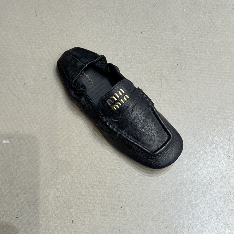 十三行女鞋实拍简约一脚蹬通勤乐福鞋低跟方头学院风软底舒适休闲|undefined