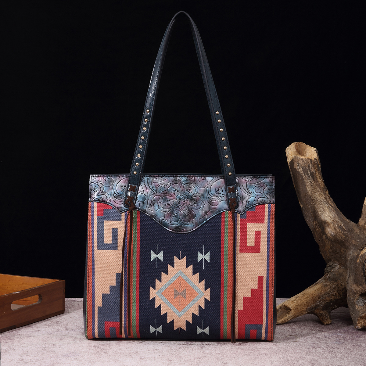Western-Handtasche mit einer Schulter aus bedruckter Baumwolle und Leinen für Damen im Bohemian-Stil_voghion.com