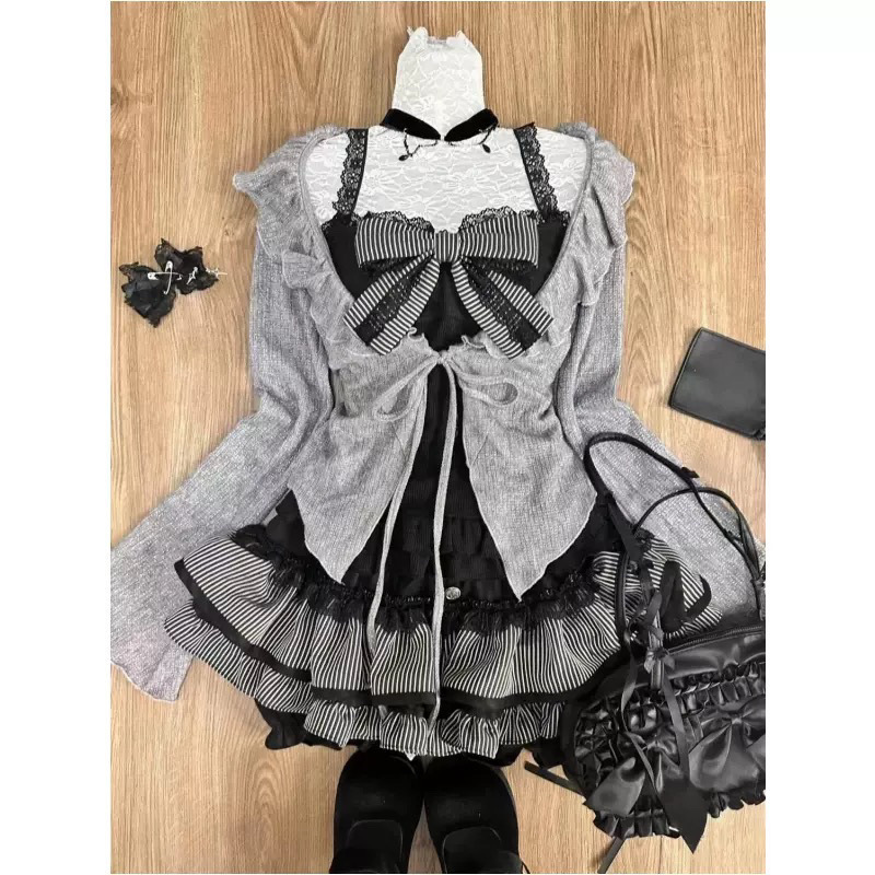 Sweet College Suit Gray Black Lace Lotus Leaf Cardigan Slimming Cake Splicing Suspender Skirt Three-Piece Set