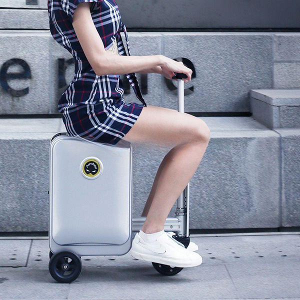 Folding suitcase