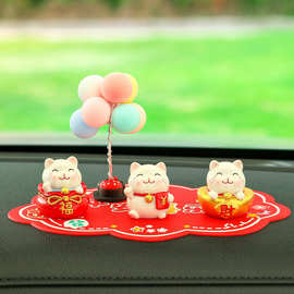 新中式迷你招财猫汽车摆件卡通可爱小猫咪中控台装饰品新款车摆件