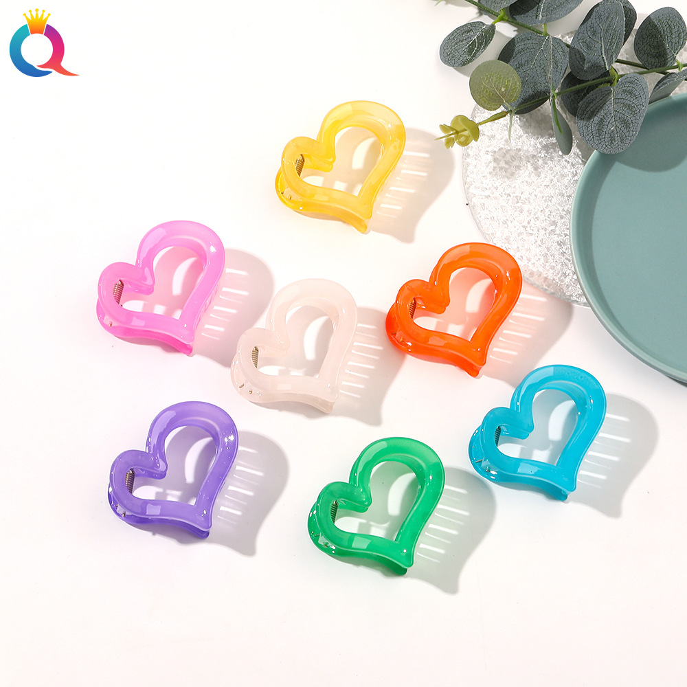 Simple Style Heart Shape Plastic Metal Hair Claws 1 Piece display picture 5