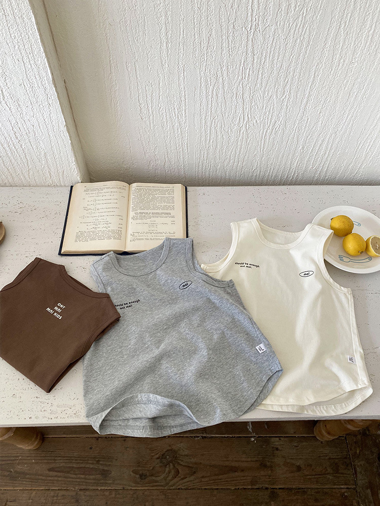 Ropa de verano para niños Camiseta de chaleco sin mangas para niños de mediana edad para uso exterior 2025 ropa de verano para niños de mediana edad blusa de algodón para niños de mediana edad t