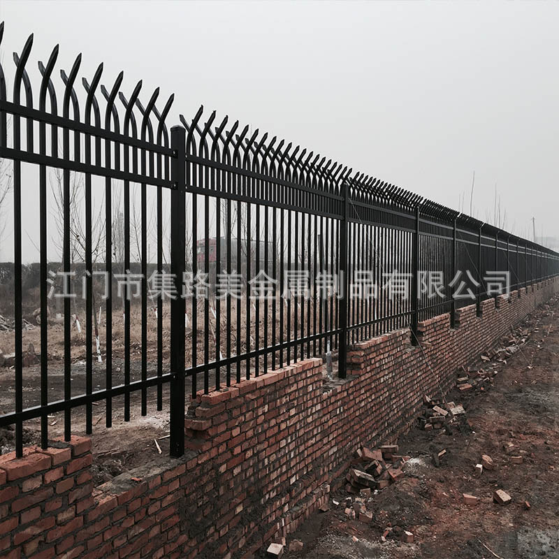 锌钢护栏户外隔离防护栏铁艺方通栅栏栏杆别墅小区庭院道路护栏