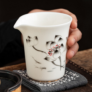 Sheep fat jade porcelain eagle mouth fair cup Dehua white porcelain ceramic teapot tea ware kung fu tea set uniform tea cup tea ware