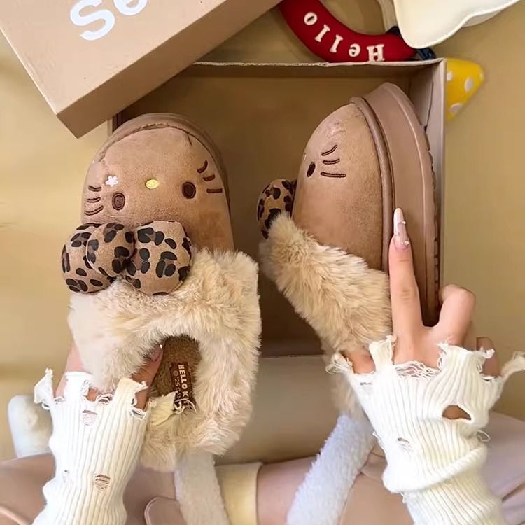 Authentic Sanrio New Kt Catwoman Cartoon Cotton Slippers for Home Indoor Plush Warm and Comfortable Thickeneded Authentic Sanrio New Kt Catwoman Cartoon Cotton Slippers for Home Indoor Plush Warm and Comfortable Thickeneded