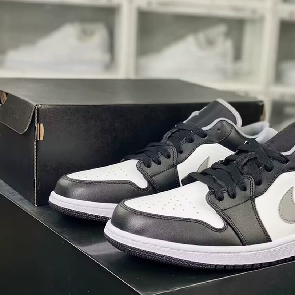 Shadow gray