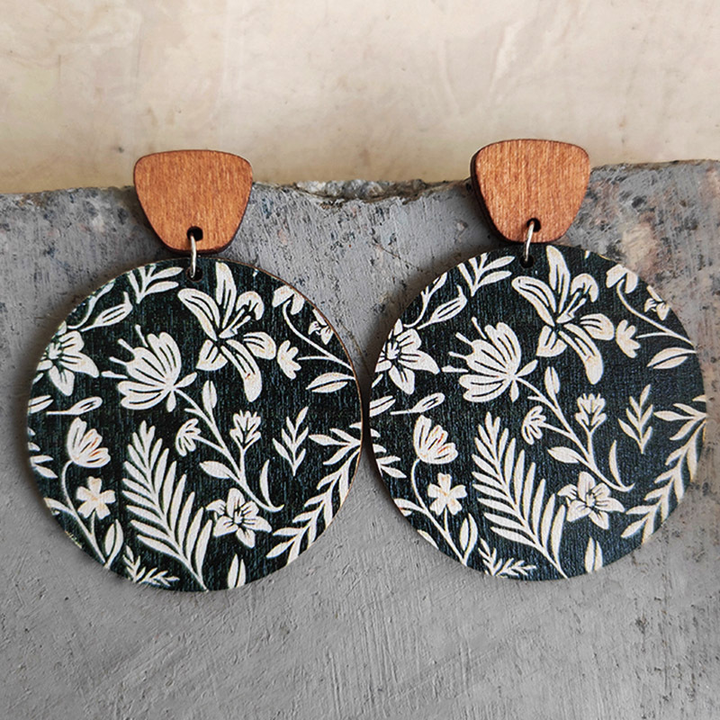 1 Pair Bohemian Flower Wood Women's Drop Earrings display picture 4