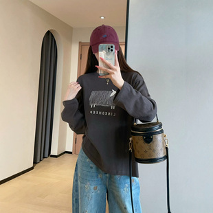 �nϵ�ɳڸ�С��̽������@���L��T��Ů�ȴ�����26���¿�S6097S
