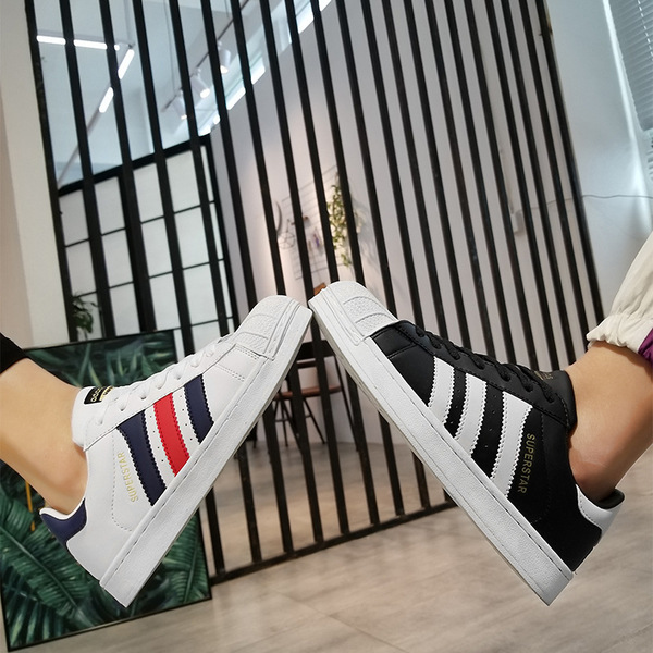 Summer breathable shoes for students