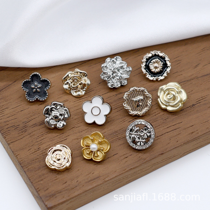 New Floral Style Fresh Metal Buttons for Women's Shirts, Chiffon Shirts, Dress Decorative Buttons, Children's Top Buttons