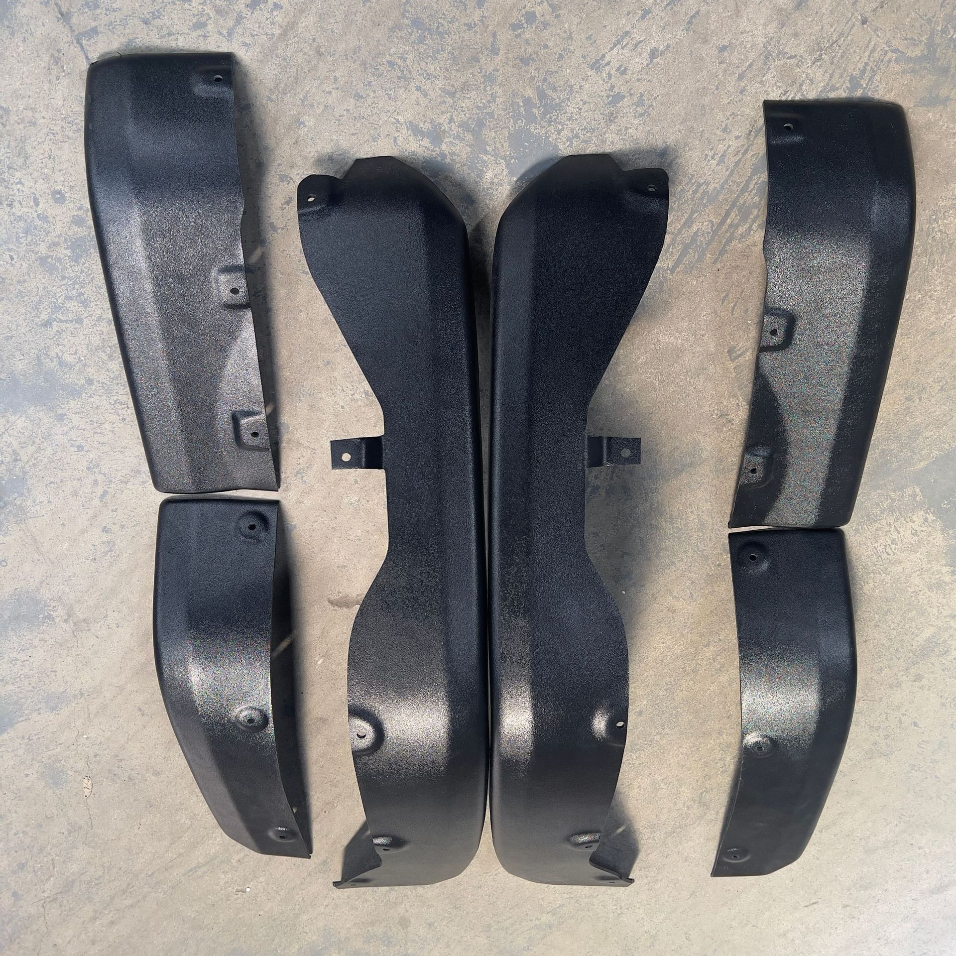 Suitable for 2019+ Suzuki Jimny JB74, five-door model, widened wheel arches, mudguards, and off-road modification accessories