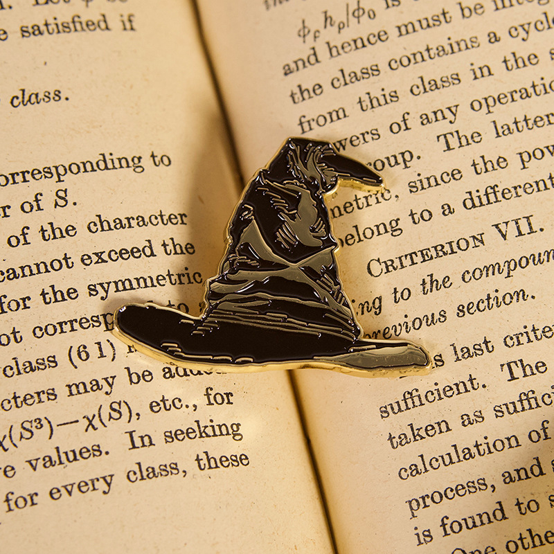 Warner Bros. Officially Licensed Harry Potter School Supply Badge Set: Zinc Alloy Peripherals — Gryffindor, Hufflepuff, Ravenclaw, and Slytherin House Badges