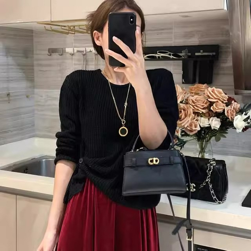 韩系设计感下摆提扣针织衫女秋季大码微胖MM显瘦宽松慵懒休闲毛衣|undefined