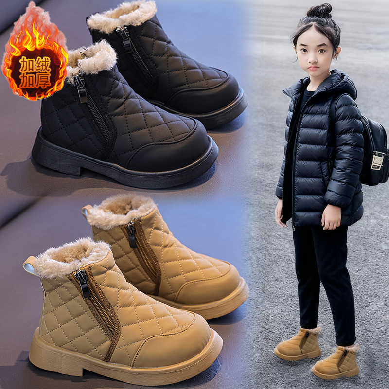 Botas de nieve para niñas 2026 invierno nuevo tipo de zapatos de algodón para niños botas Martin botas de bebé botas cortas botas de algodón para niños