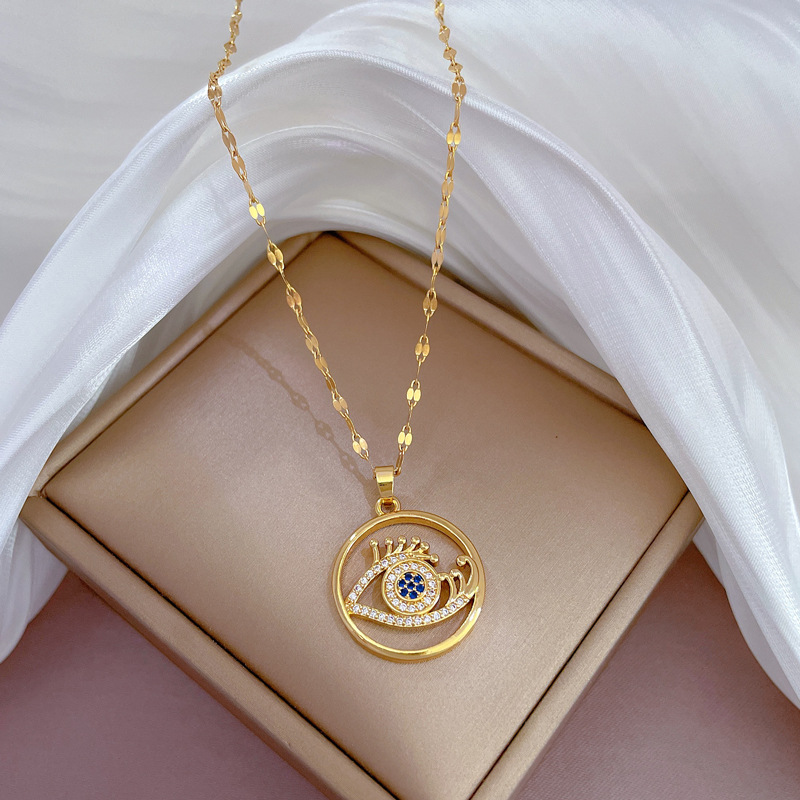 Collar de lujo en oro real para mujer cadena de clavícula_voghion.com